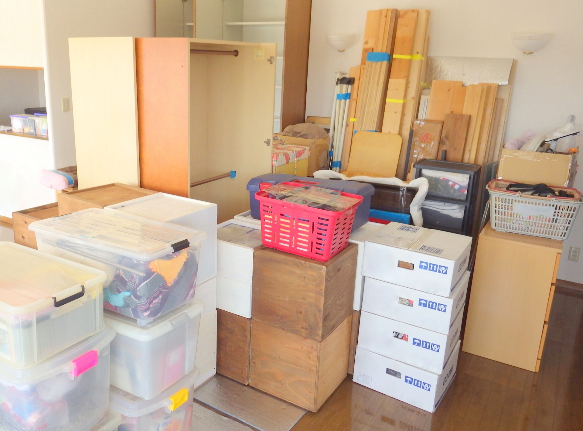 引越し　搬入作業