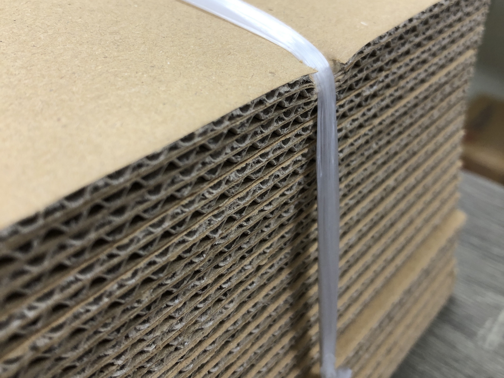 ダンボール配達